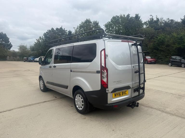 2016 Ford Transit Custom 2.0 TDCi 130ps Low Roof D/Cab Trend Van PANEL VAN DIESEL Manual