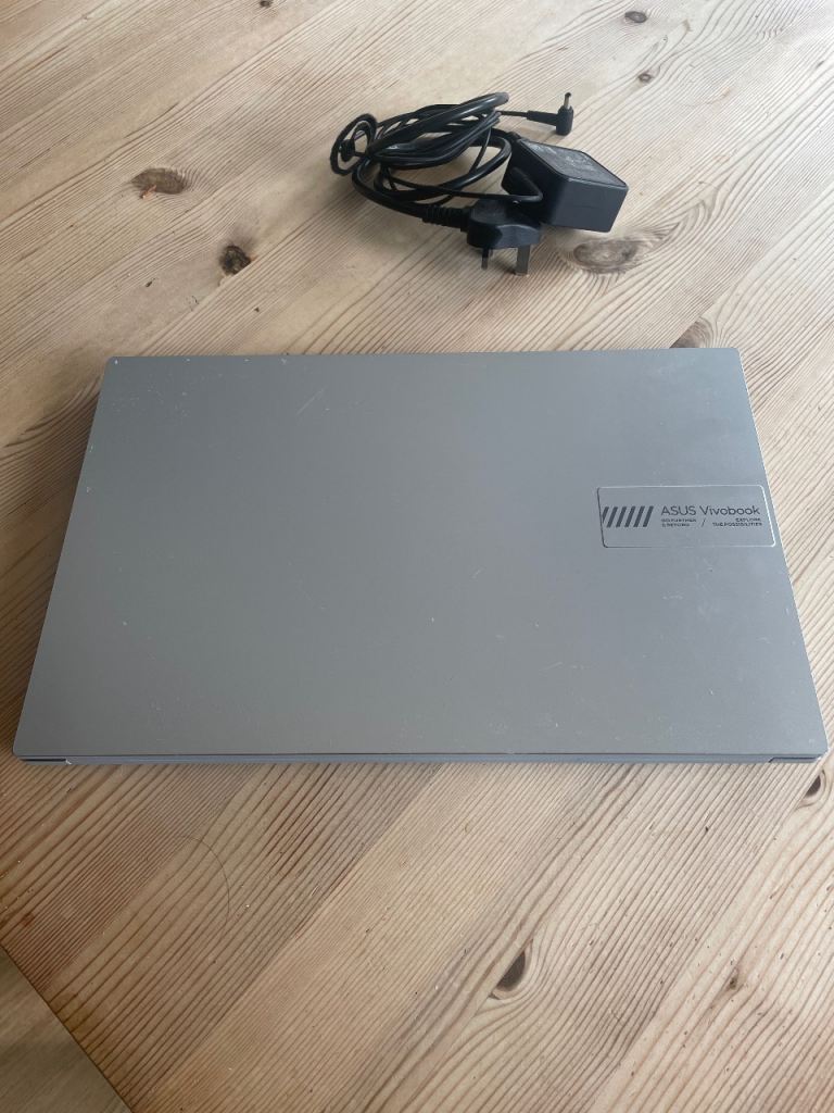 ASUS Vivobook 15 Go - E1504F