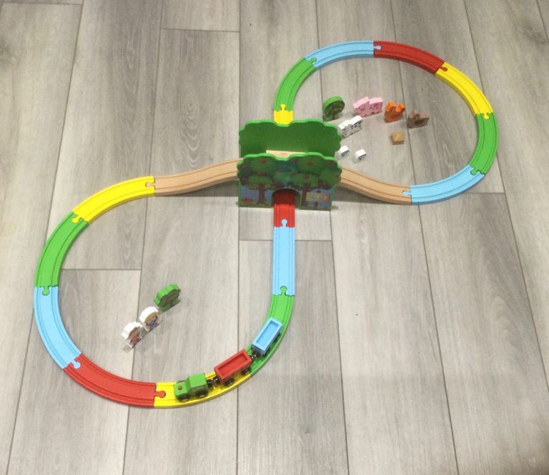 Woody Treasures colourful Farm wooden Train Set with figures animals etc compatible Brio & Bigjigs