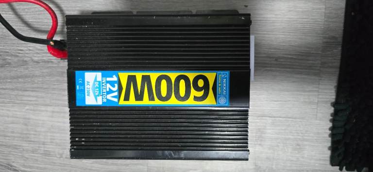 600W 12V Power Invertor
