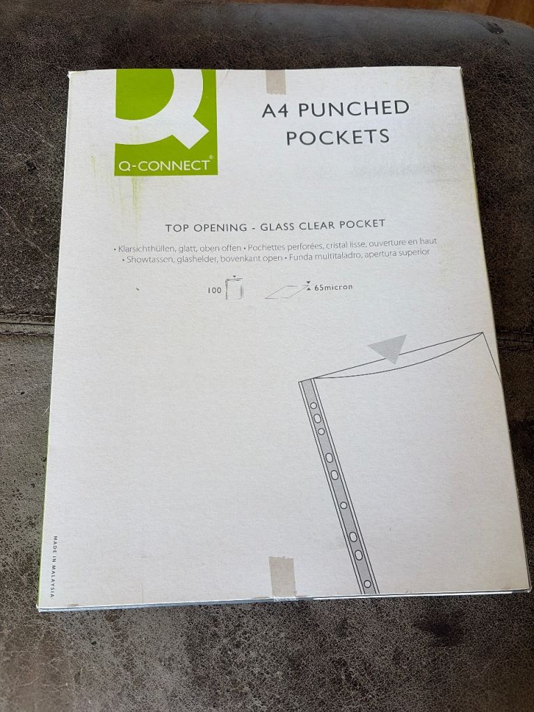 Q Connect Deluxe Punch Pockets, unopened pack of 100