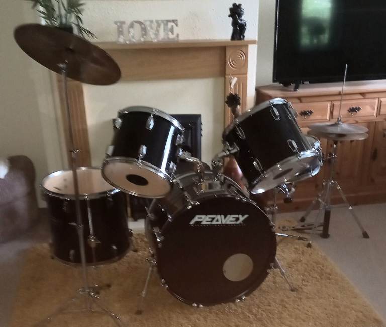 Peavey Full Size Drum Kit Black