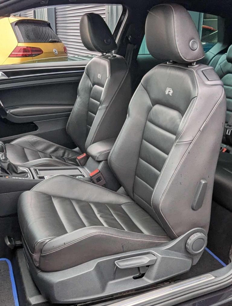 2015 Volkswagen Golf 2.0 TSI R 3dr DSG HATCHBACK PETROL Automatic