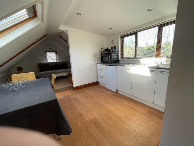 Furnished flat to rent in Exmouth