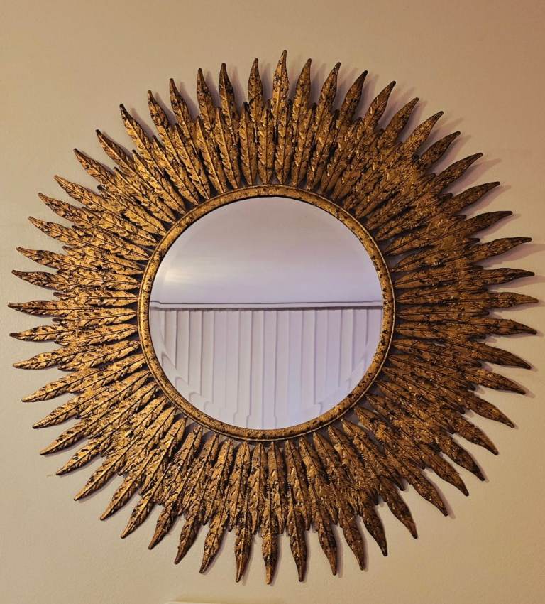Gallery Direct Gold Quill Mirror - 62cm Round Sunburst Price: £60 (Ono)