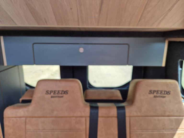 Ford Transit Custom Limited SPEEDS EDITION Camper 130ps 4Berth, HIGH SPEC