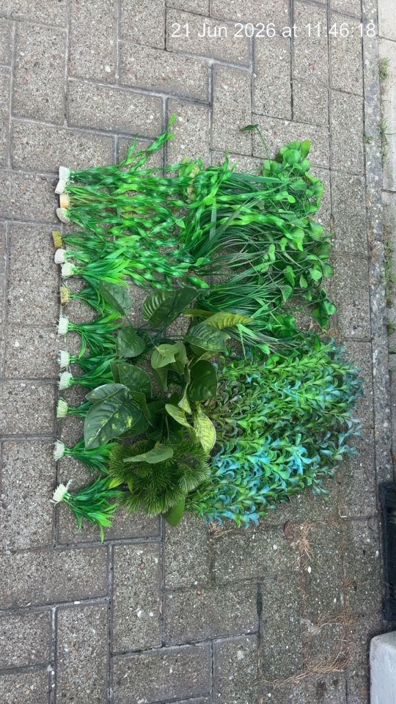 Artificial aquatic plants