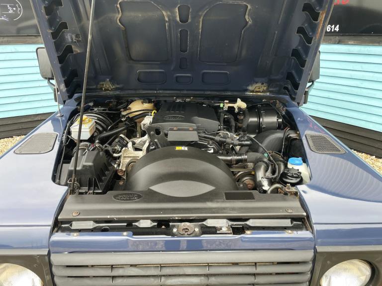  LAND ROVER DEFENDER 110 HIGH CAPACITY PICK UP - 2.2 TDCI - MANUAL - 