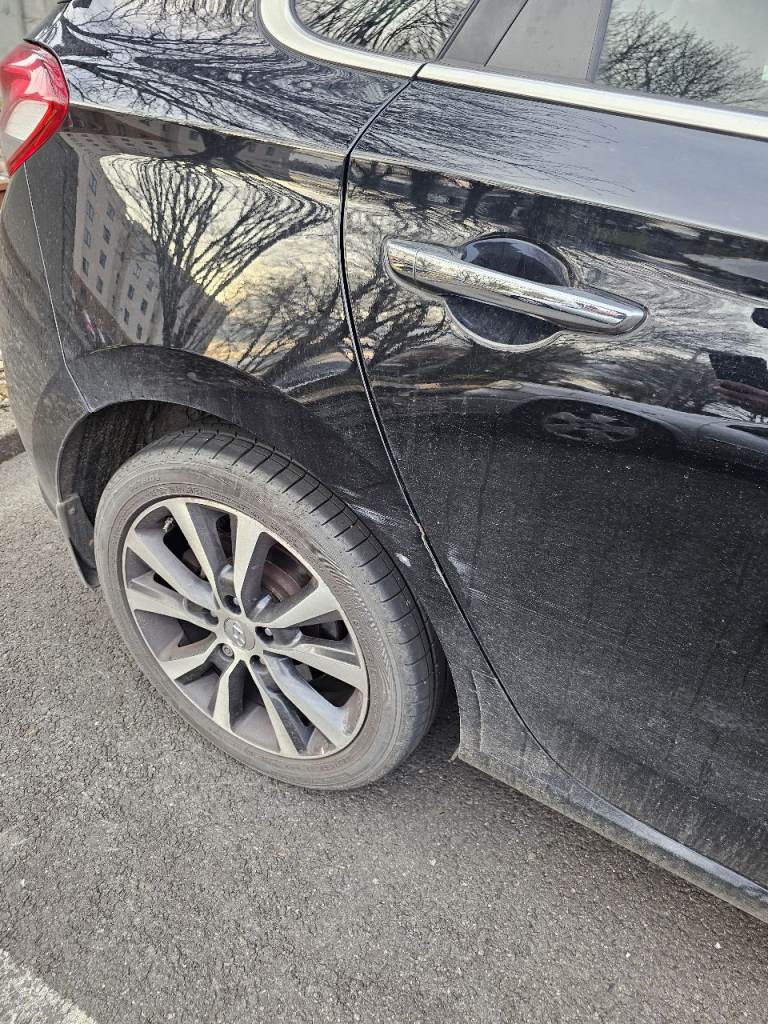 Hyundai I30 Premium 2017 1.6 CRDI