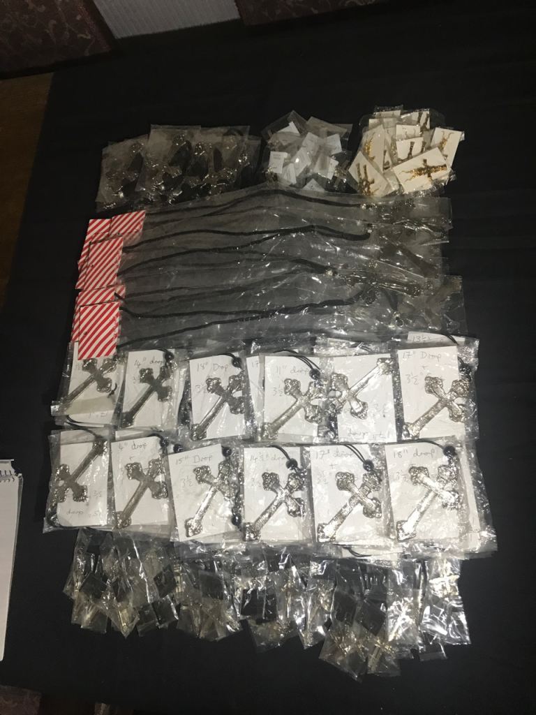 252  fashion necklaces and earrings New job lot 