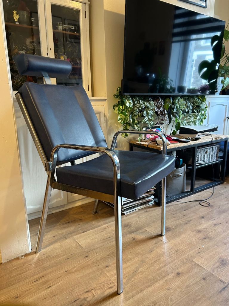 20th-Century Antique Dentist Chair 