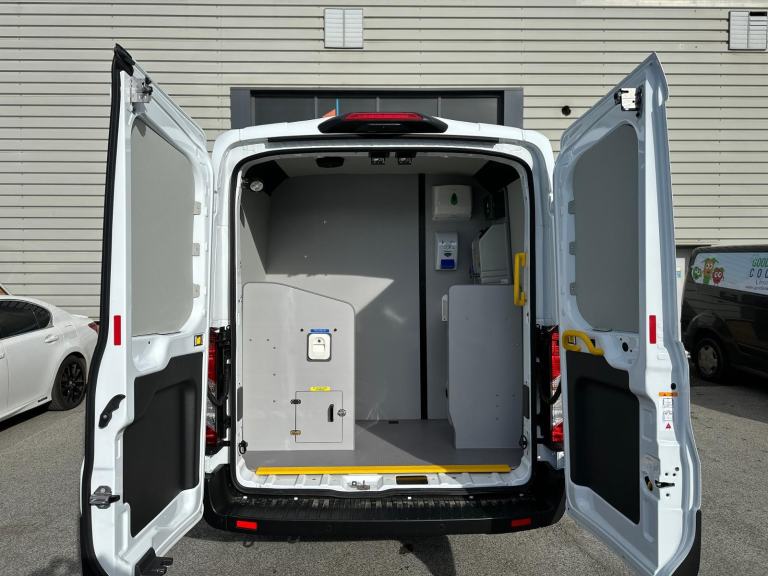 26 Reg,Ford Transit Trend L3H2 FWD,Toilet, Mess, Kitchen, Welfare, Van, Air-Con 