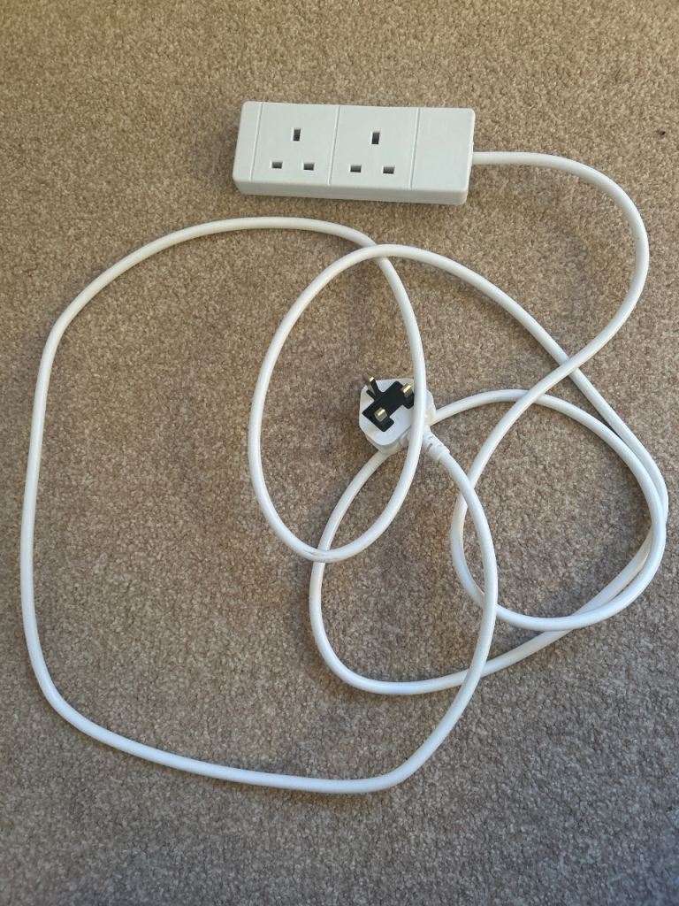 Extension Lead with Long Cable – Good Condition