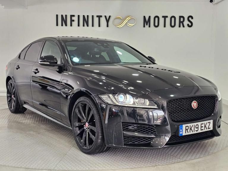 2019 Jaguar XF 2.0i [250] R-Sport 4dr Auto SALOON PETROL Automatic