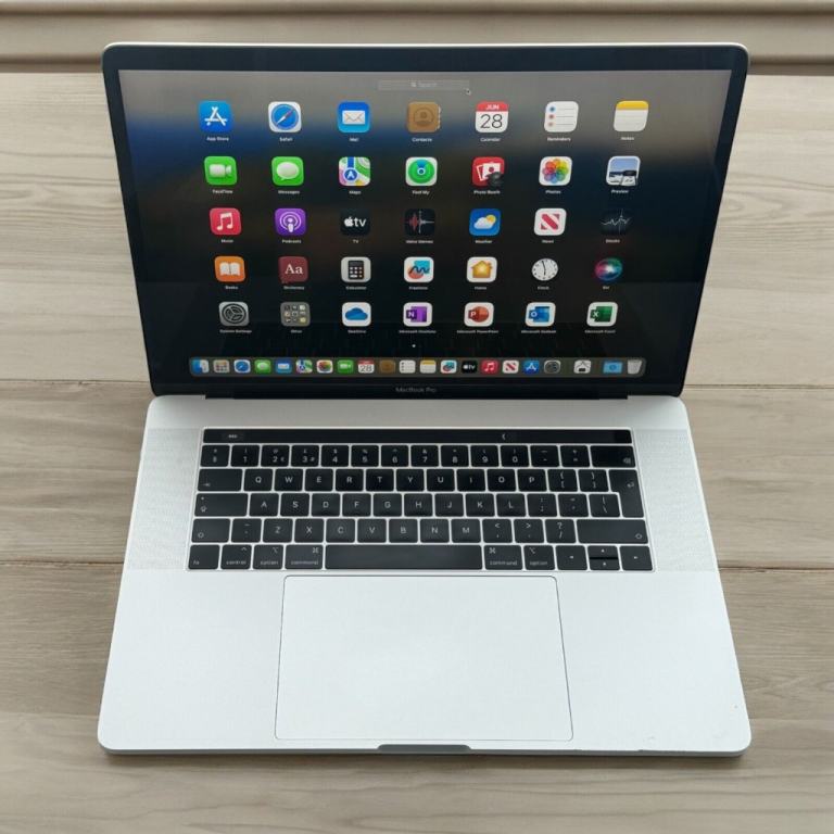 Apple MacBook Pro i7 6-Core -16GB RAM-15“ Inch -Sequoia 2025-Laptop Computer Final cut+Logic i7