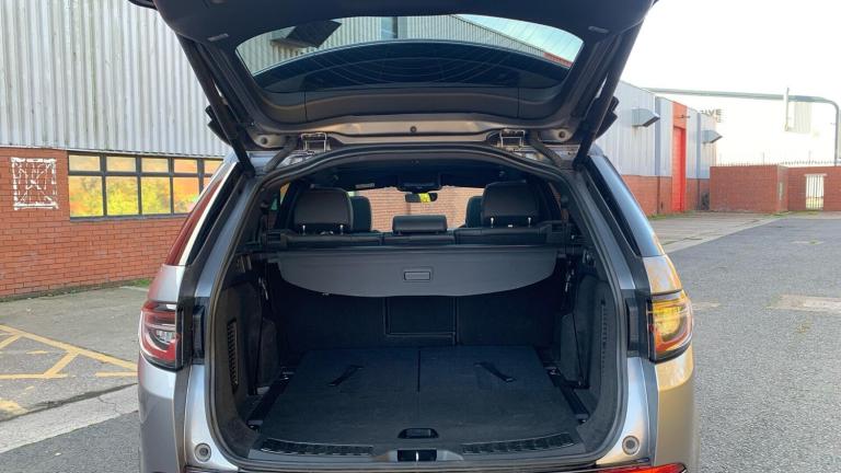 2023 Land Rover Discovery Sport 2.0 D200 R-Dynamic HSE 5dr Auto ESTATE DIESEL Automatic