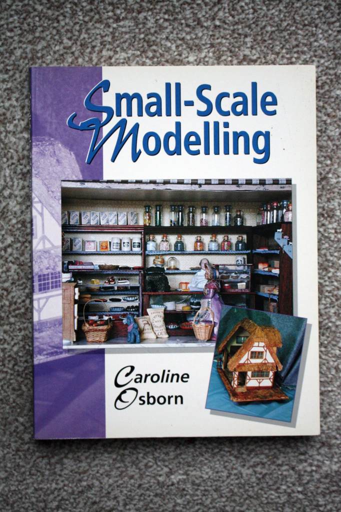 Small-scale Modelling by Caroline Osborn (Paperback, 2000)