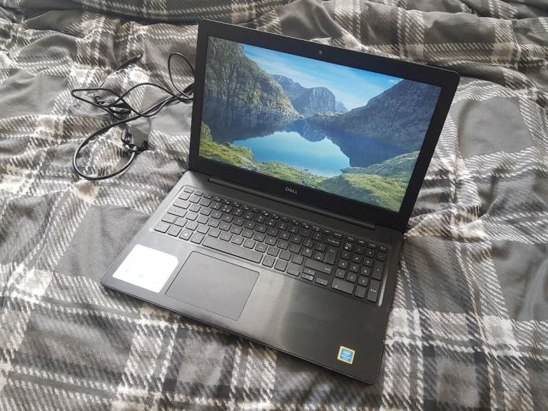 Dell Inspiron 5570 - Pentium Gold 4415u CPU, 4GB RAM, 1TB HDD