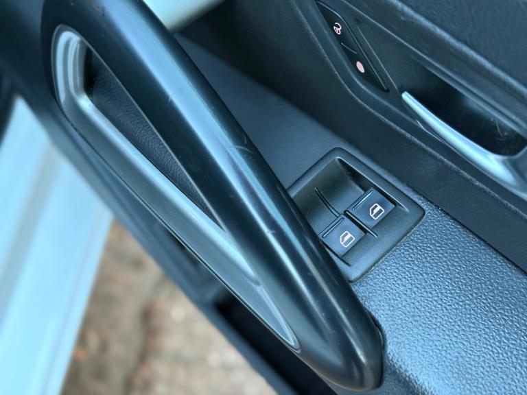 2013 Volkswagen Scirocco 2.0 TDi BlueMotion Tech GT 3dr [Nav/Leather] COUPE Diesel Manual