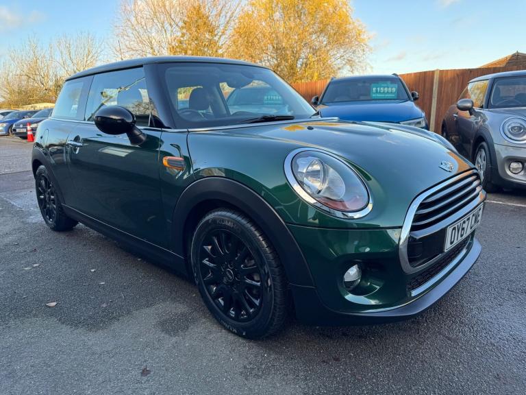 2017 MINI Cooper 1.5 Cooper Steptronic Euro 6 (s/s) 3dr Hatchback Petrol Automatic