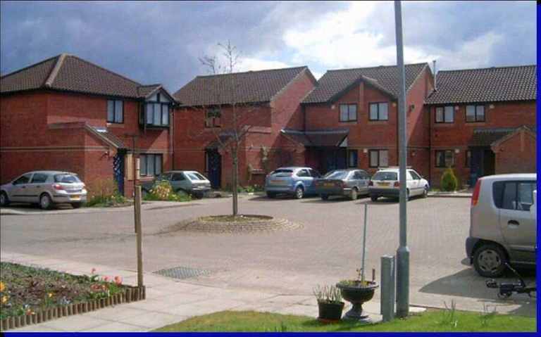 2 bed retirement flat in Beddoes View, Presteigne