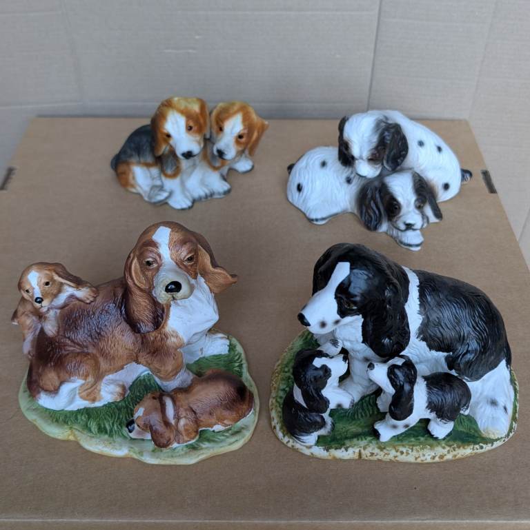 4 Dog Figurines - puppies & mothers + pairs