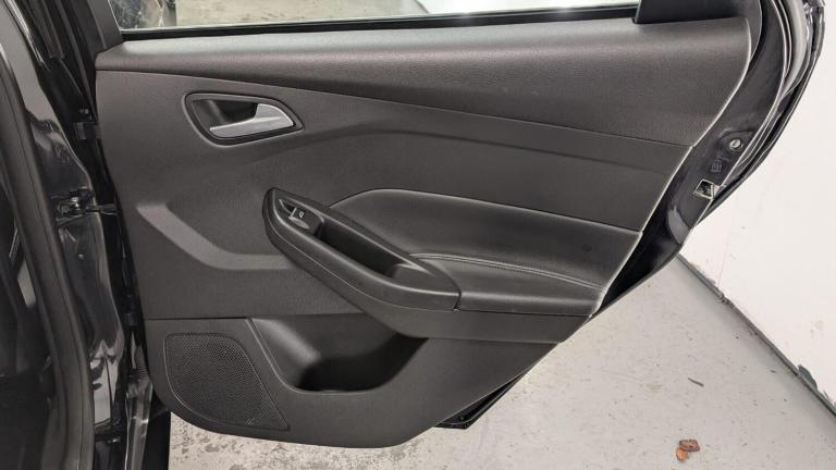 2015 Ford Focus 1.5 TDCi 120 Titanium X 5dr HATCHBACK DIESEL Manual