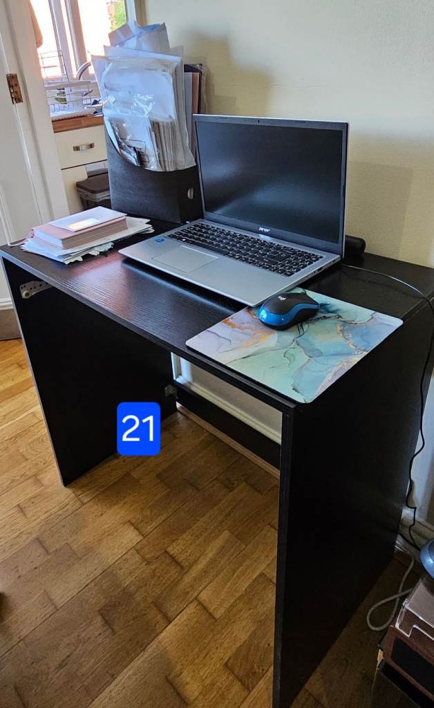 Work Desk