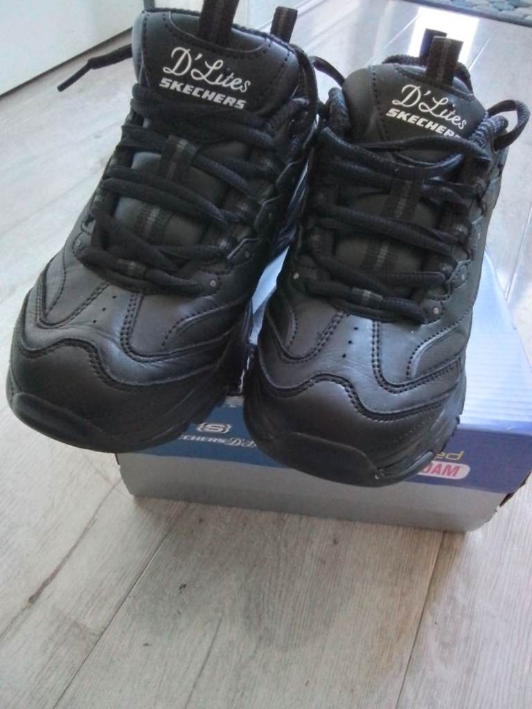 image for Brand new,skechers black trainers 
