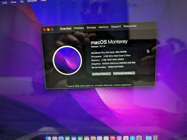 APPLE MACBOOK PRO A1278 13inch LAPTOP WITH CHARGER 2.26GHZ C2D, 4GB DDR3 128GB SSD RUNNING MONTEREY