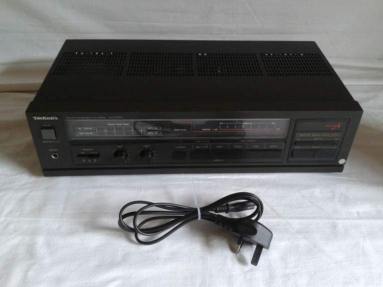 Technics - SU-Z990, Stereo Integrated Amplifier.  Made In Japan - 1986.  Working