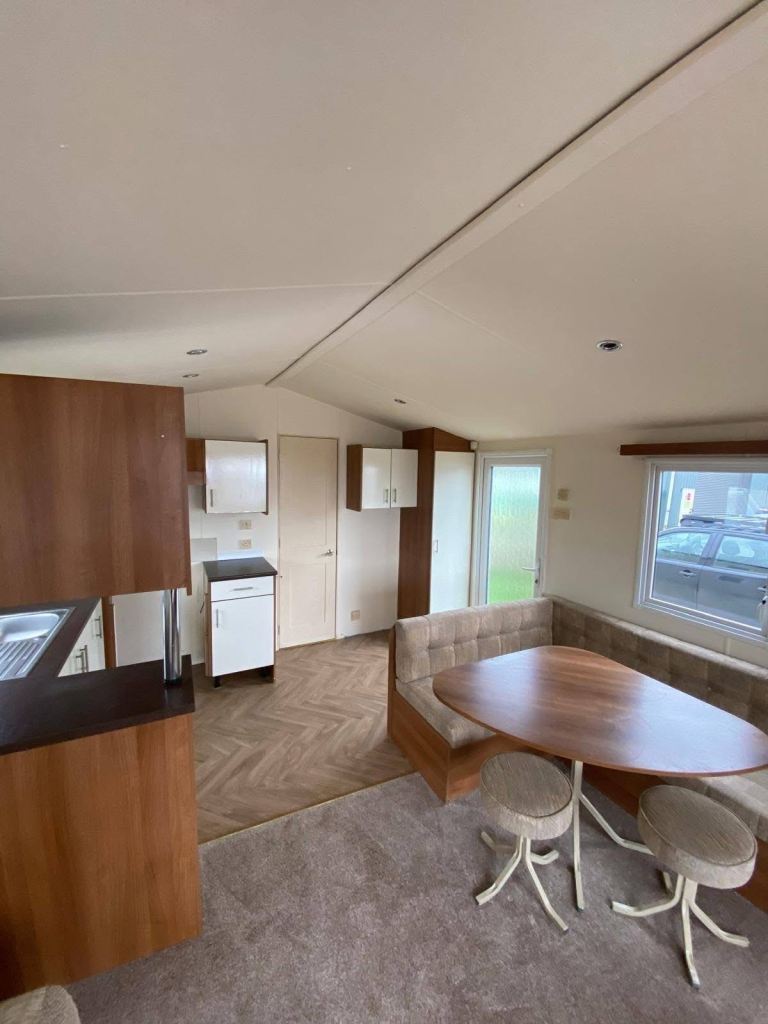 2 bed 12 months year all bills included 