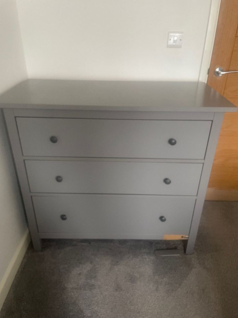 IKEA Hemnes Chest of 3 drawers grey stain
