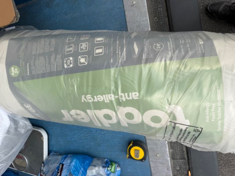 Jaybe toddler anti allergy mattress L140xW70xD10cm NEW still rolled and sealed view BS56YG £20