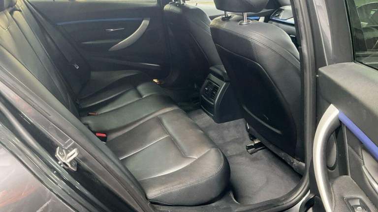  BMW 3 Series 2.0 320d M Sport Auto xDrive Euro 6 (s/s) 4dr Diesel Automatic