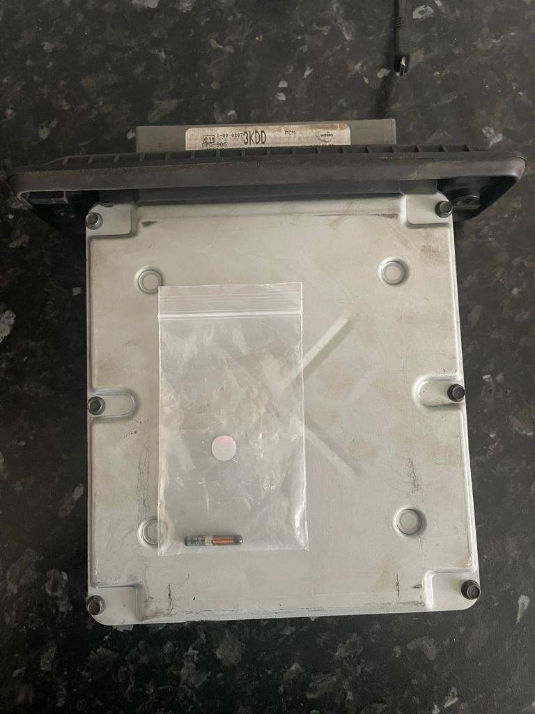 Transit mk6 2.4 2003 Ecu