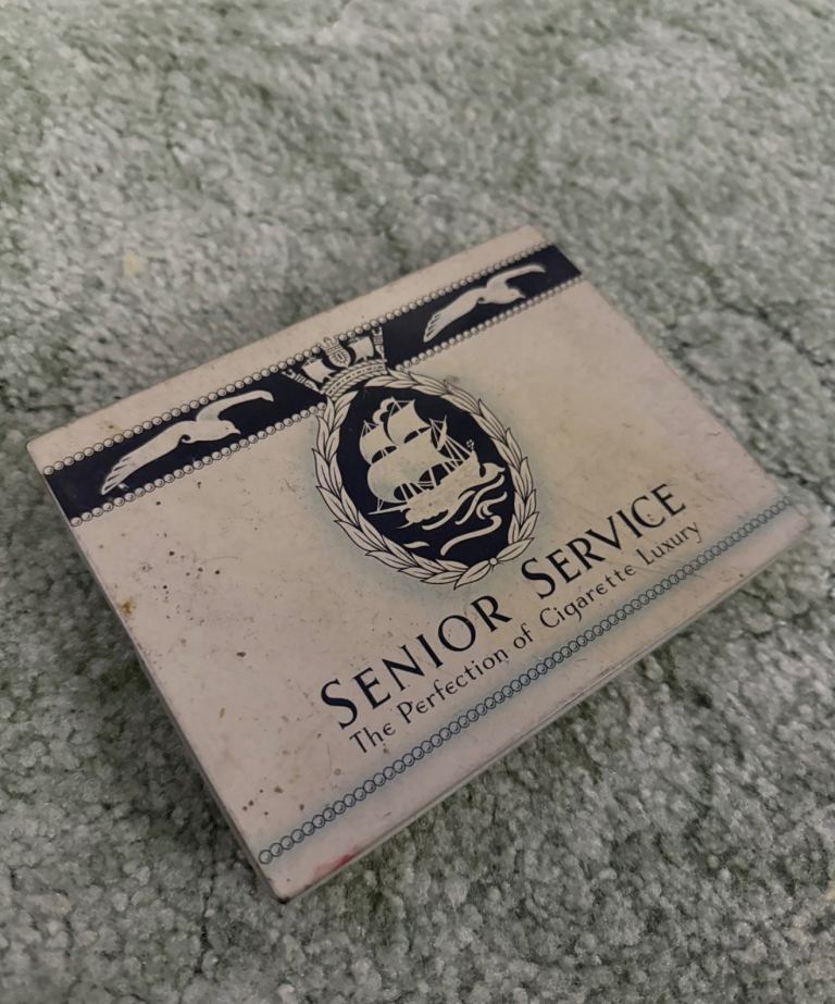 Vintage Senior Service Cigarette Tin J.A. Pattreiouex England Retro Tobacco Box 