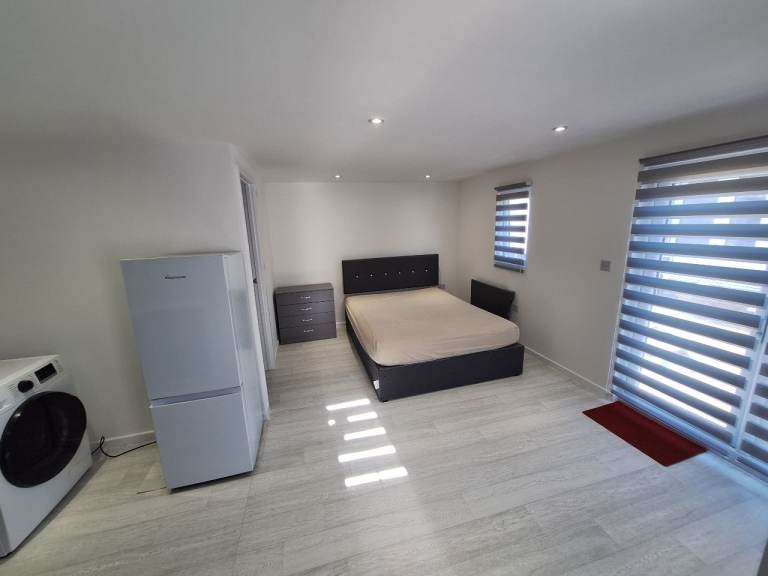 Beautiful cosey studio