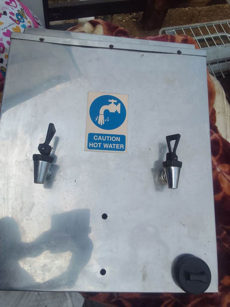 Catering equipment commercial restaurant kitchen trailer items 