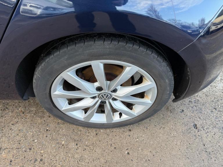 2015 Volkswagen Golf 1.4 TSI BlueMotion Tech ACT GT DSG Euro 6 (s/s) 5dr HATCHBACK Petrol Automatic