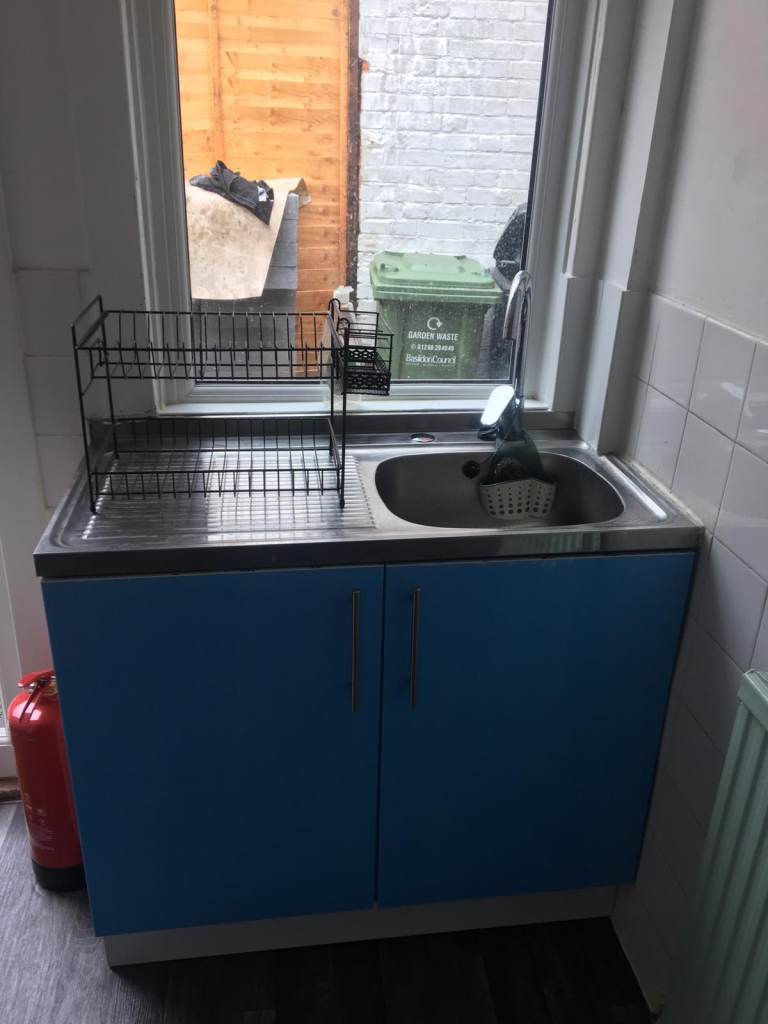 Big Size Double Room to Let in London Road, SS12 0AN, Wickford