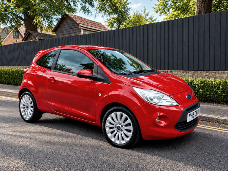 FORD KA LOW MILEAGE 1 YEAR MOT £20 TAX