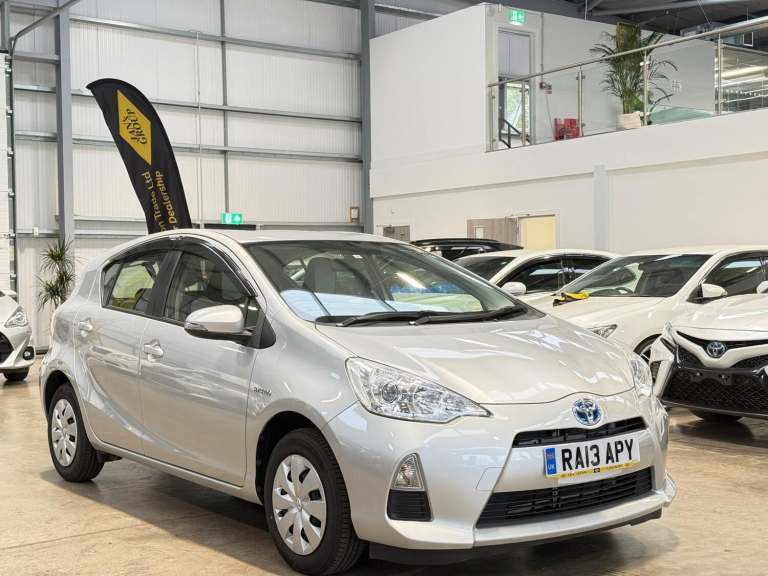 2013 Toyota Aqua Toyota Aqua HYBRID  Silver  2013 5 Seater  1.5L Petrol Hybrid