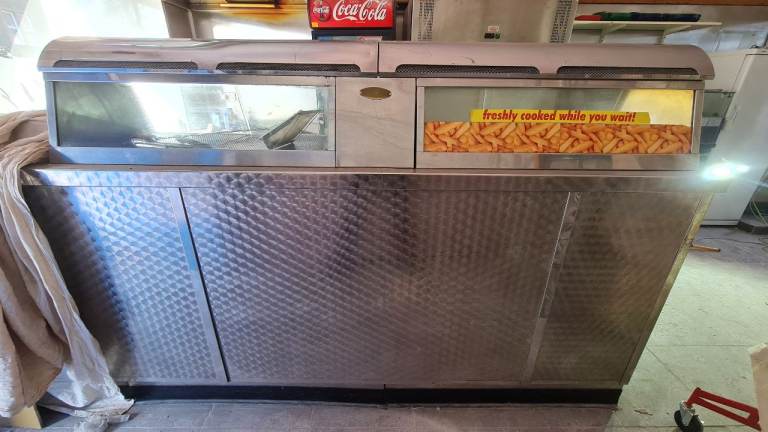Preston and Thomas Frying Range 