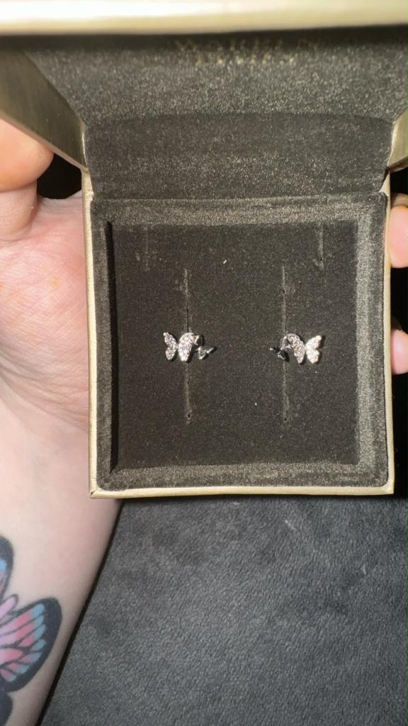 Warren James earrings sets Brand New unworn with box included with them. 