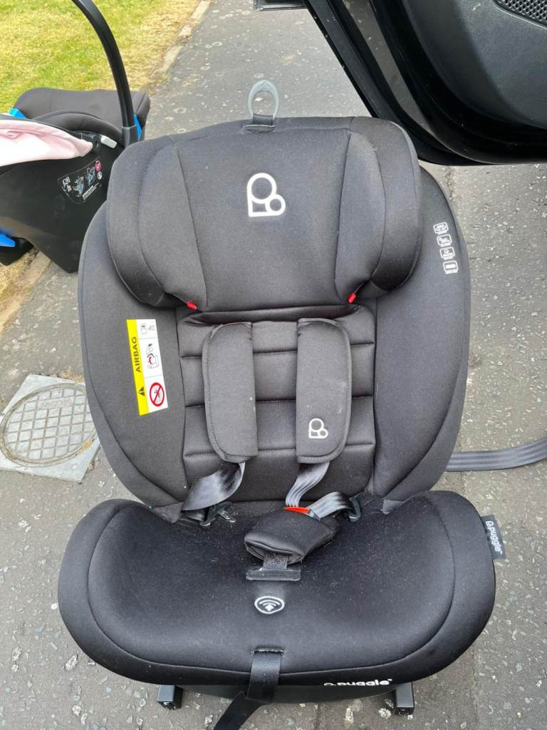 Puggle 360 spin isofix car seat with top tether 