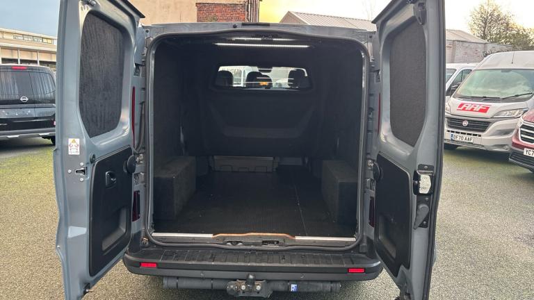 2023 Nissan Primastar 30 L2 Diesel 2.0 dCi 130ps H1 Tekna+ Crew Van Crew Bus Diesel Manual