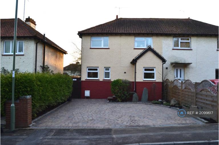 image for 3 bedroom house in Parkside Road, Basingstoke, RG21 (3 bed) (#2099617)