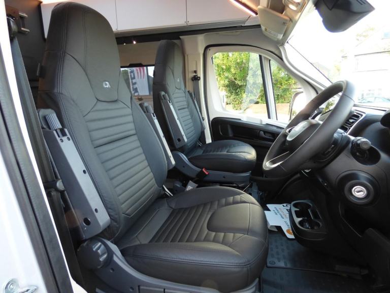 Adria Twin Supreme 640 SLB DIESEL AUTOMATIC 2025