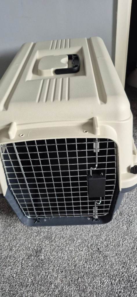 Large Strong Pet Carrier used once